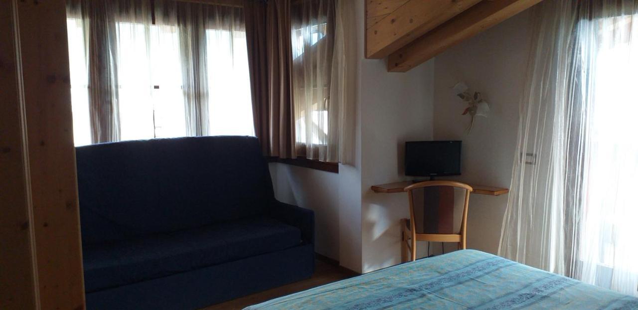 Hotel Villa Fosine Pinzolo Esterno foto