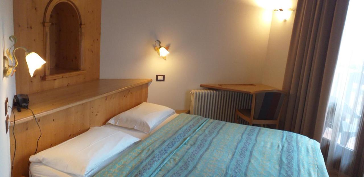 Hotel Villa Fosine Pinzolo Esterno foto