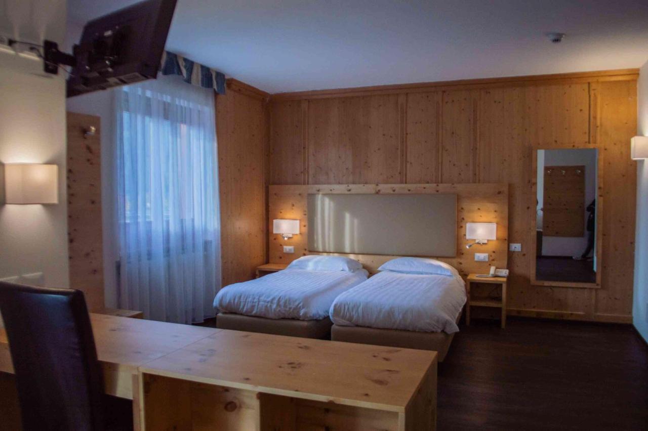 Hotel Villa Fosine Pinzolo Esterno foto