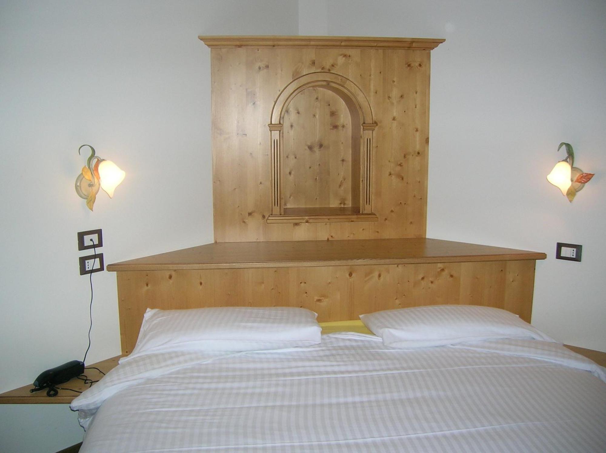 Hotel Villa Fosine Pinzolo Esterno foto