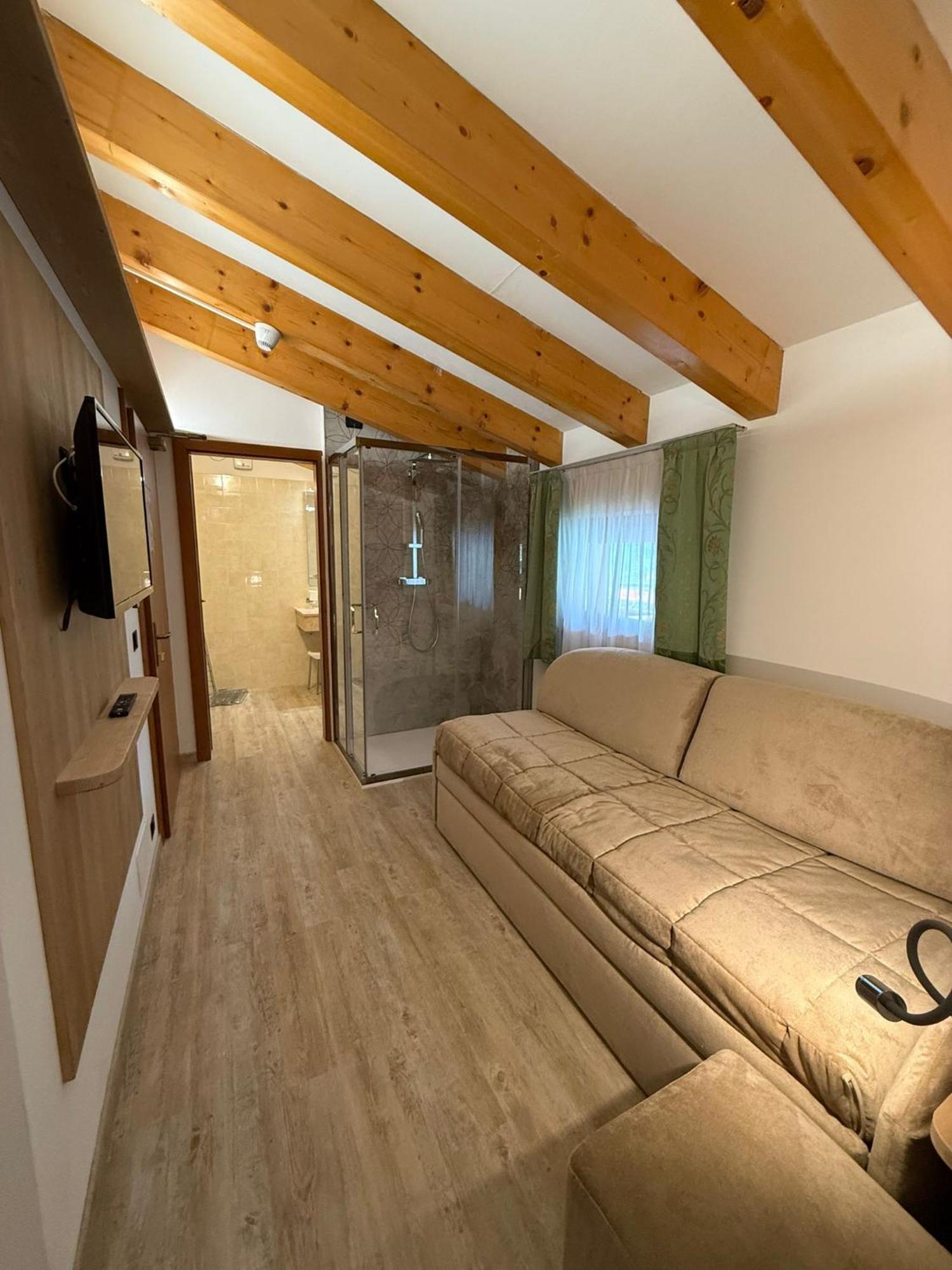 Hotel Villa Fosine Pinzolo Esterno foto